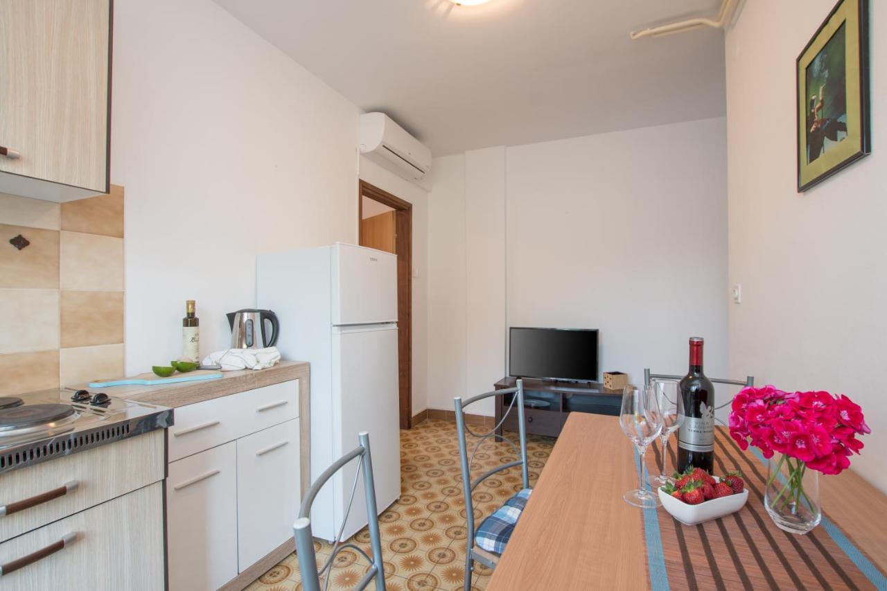 Apartments Nono Toni Porec Exterior photo